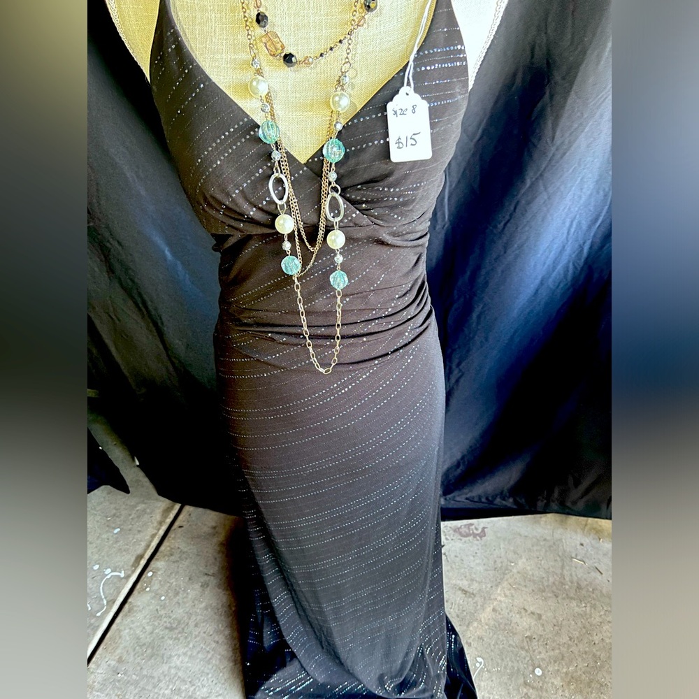 Long, black, shimmering party dress ✨